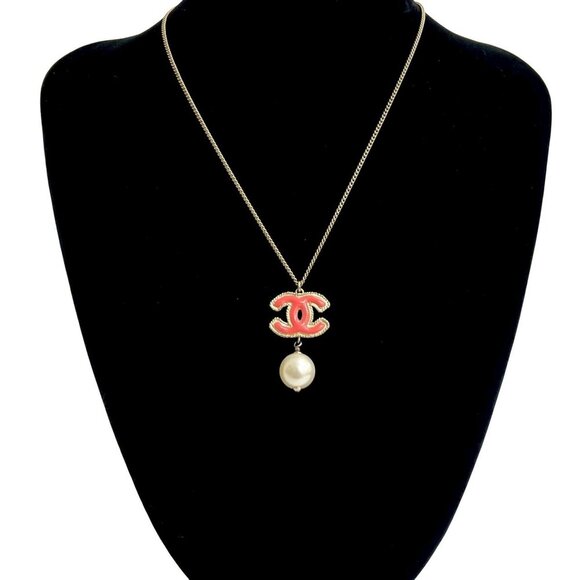 CHANEL Pink Pearl Logo Necklace